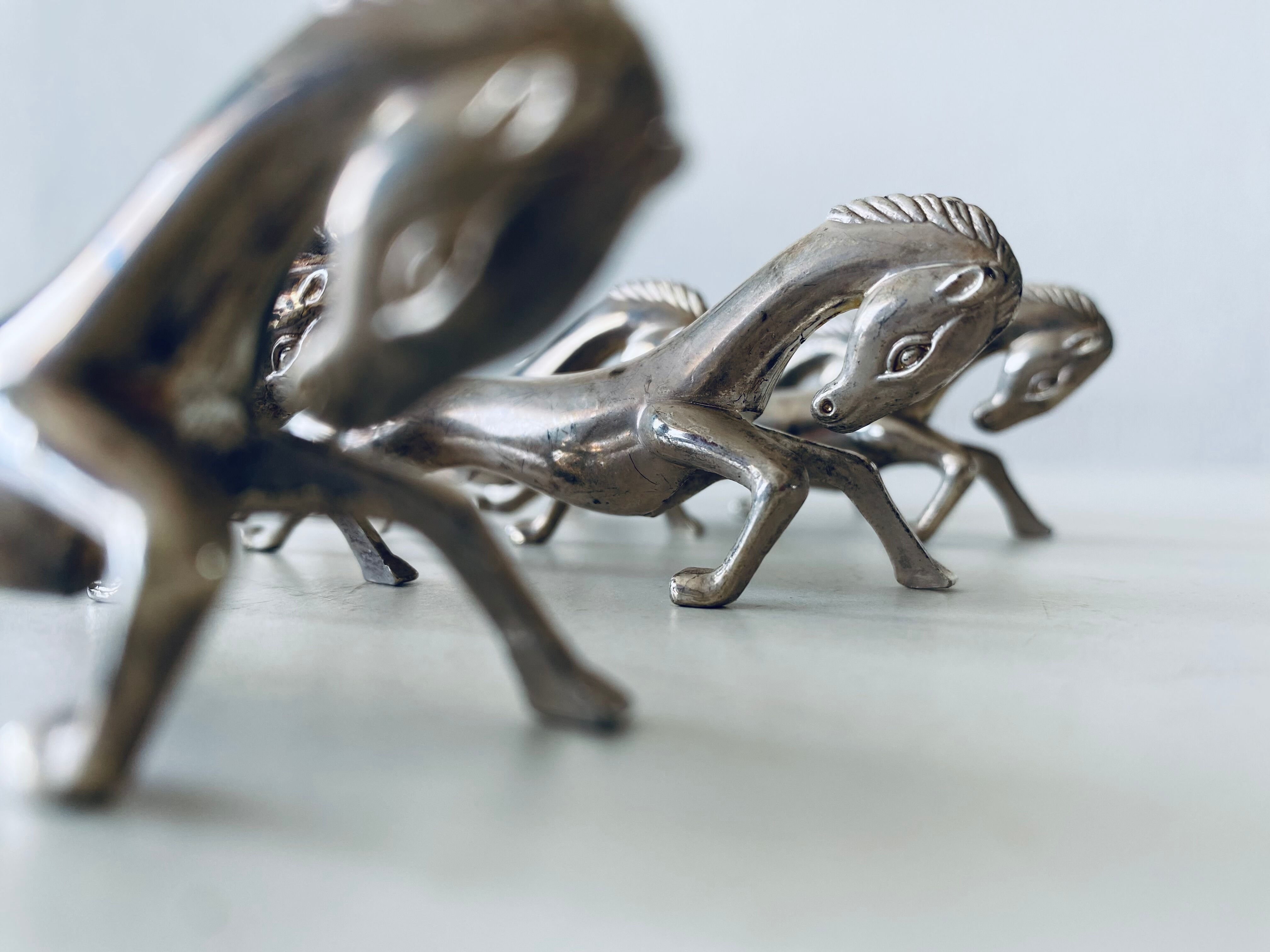 6 knife holders art deco horses