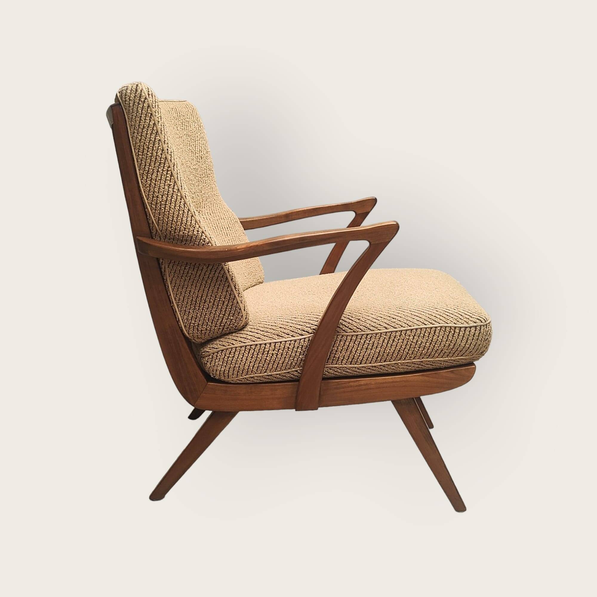 Fauteuil du milieu du siècle