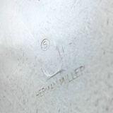 Pair of Ray and Charles Eames chairs on Dowel Bases, Herman Miller USA