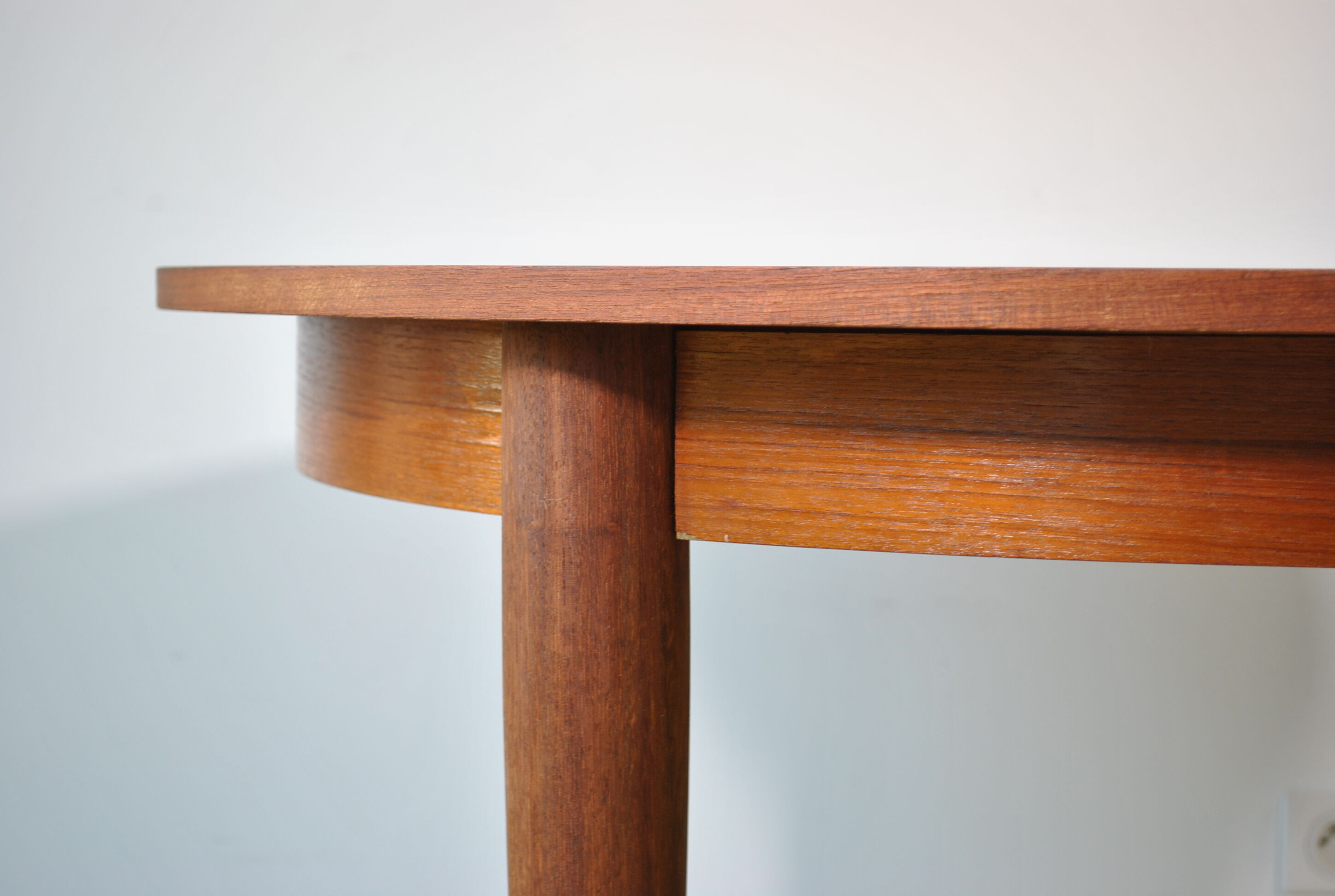 Table repas extensible en teck 1970