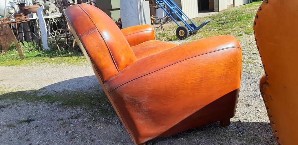 Canapé et fauteuil club cuir
