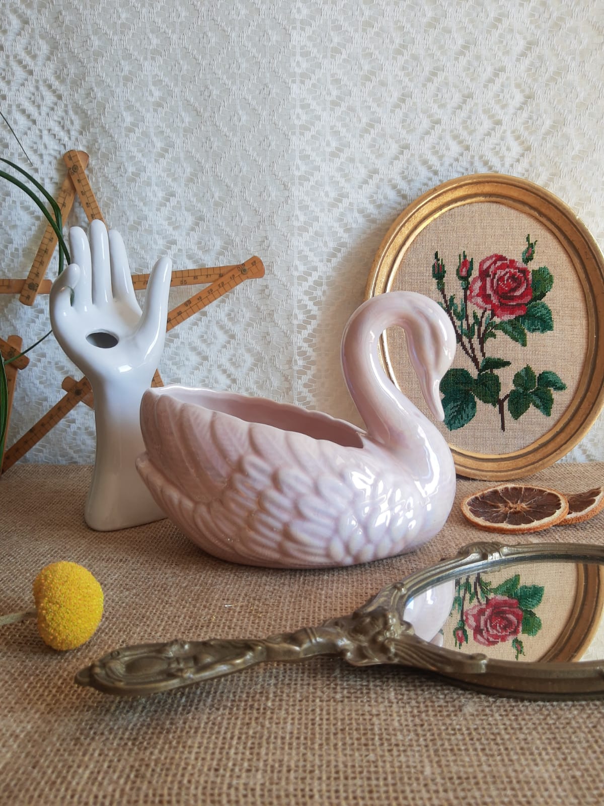 Sia Vintage Pink Pearl Swan Shaped Planter
