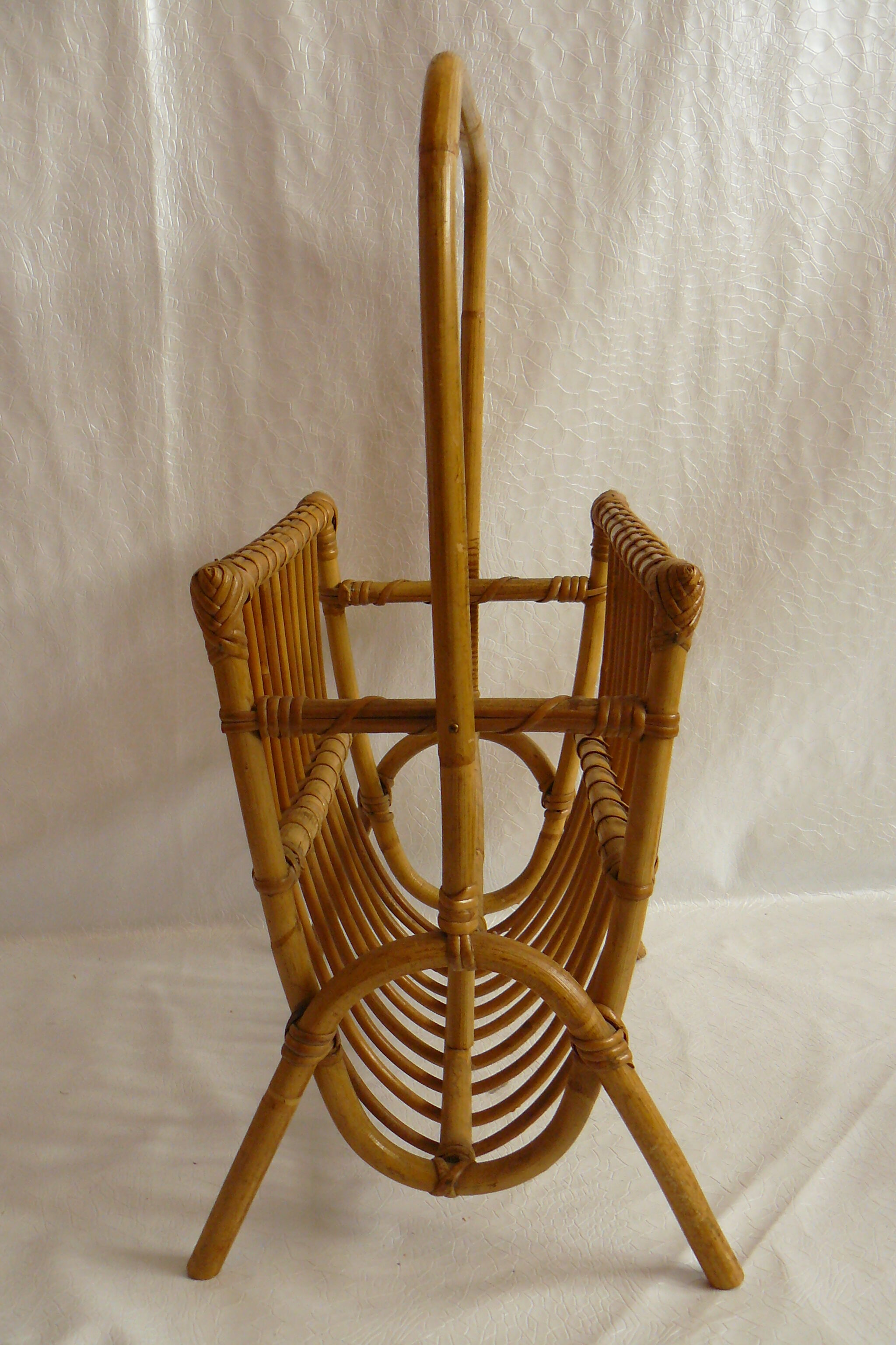 Rattan magazine rack