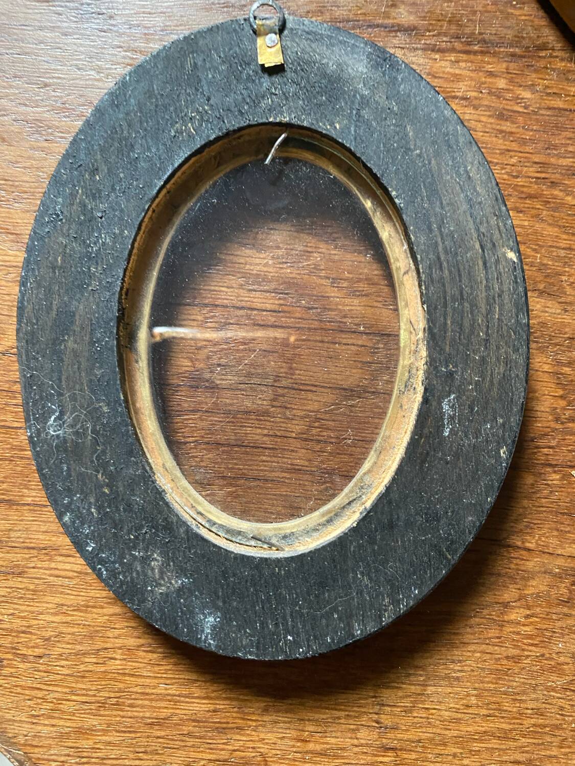 3 mismatched old frames.