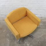 Office chair model "Conseil" by Pierre Guariche for Meurop