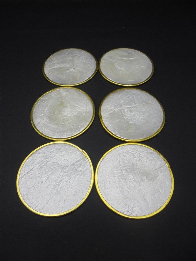 Set of 6 mother-of-pearl coasters