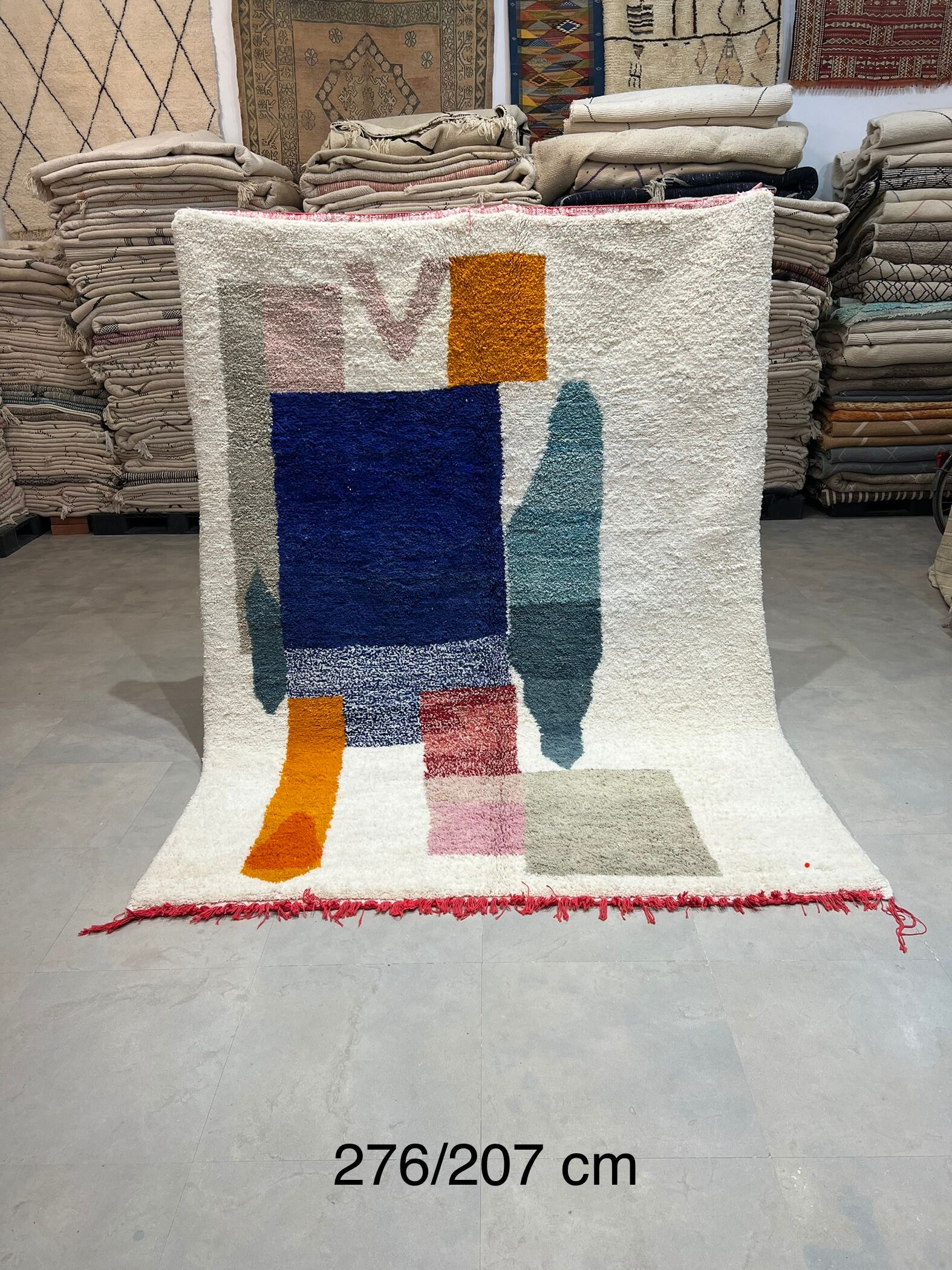 Berber carpet 276x206cm