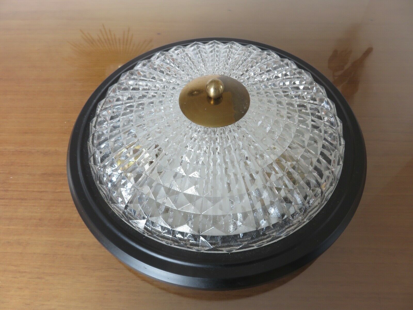 Applique " étoilée " 3 feux, verre diamant et laiton années 50 60