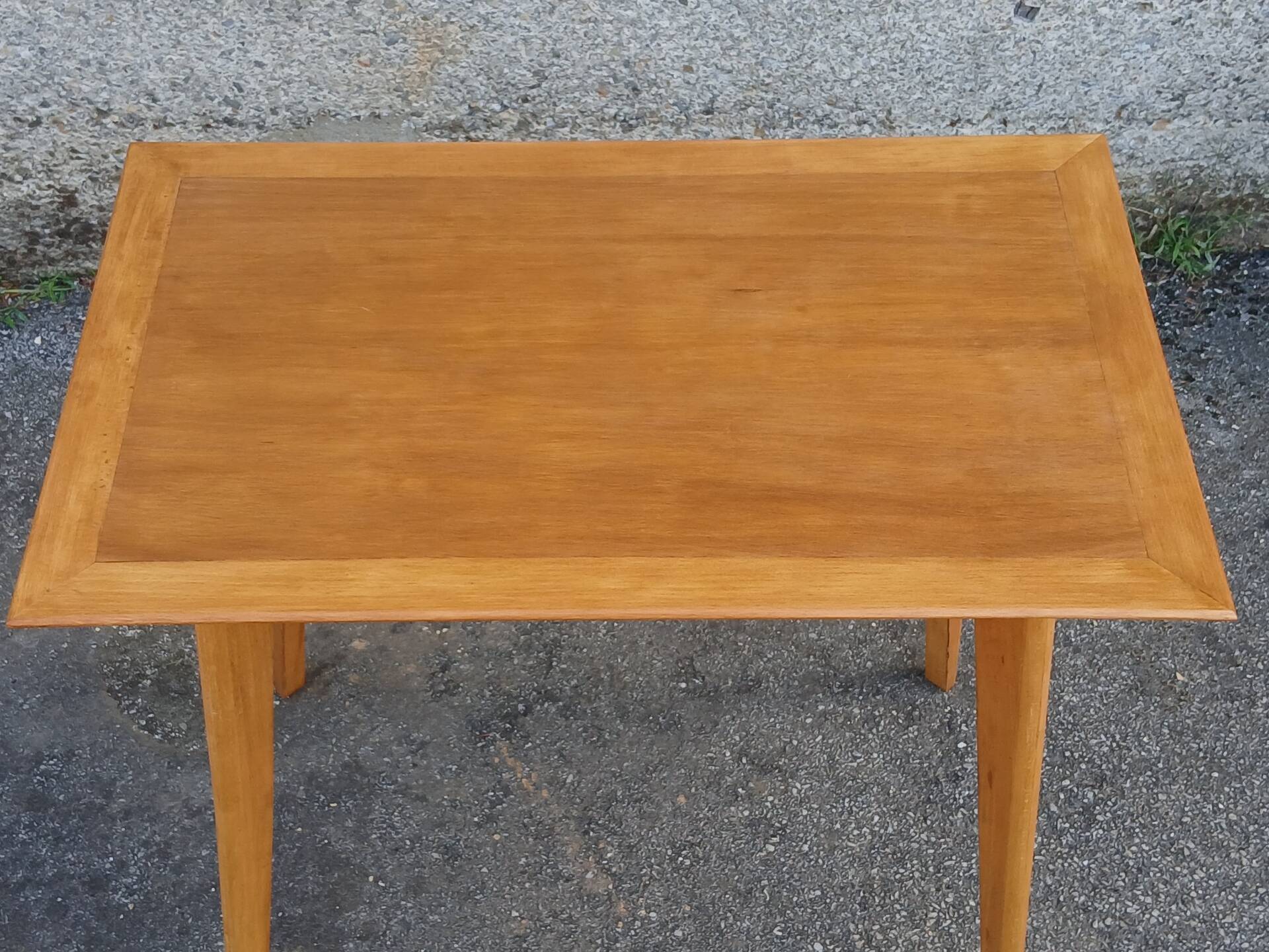 Table d’appoint bureau anneées 50/60