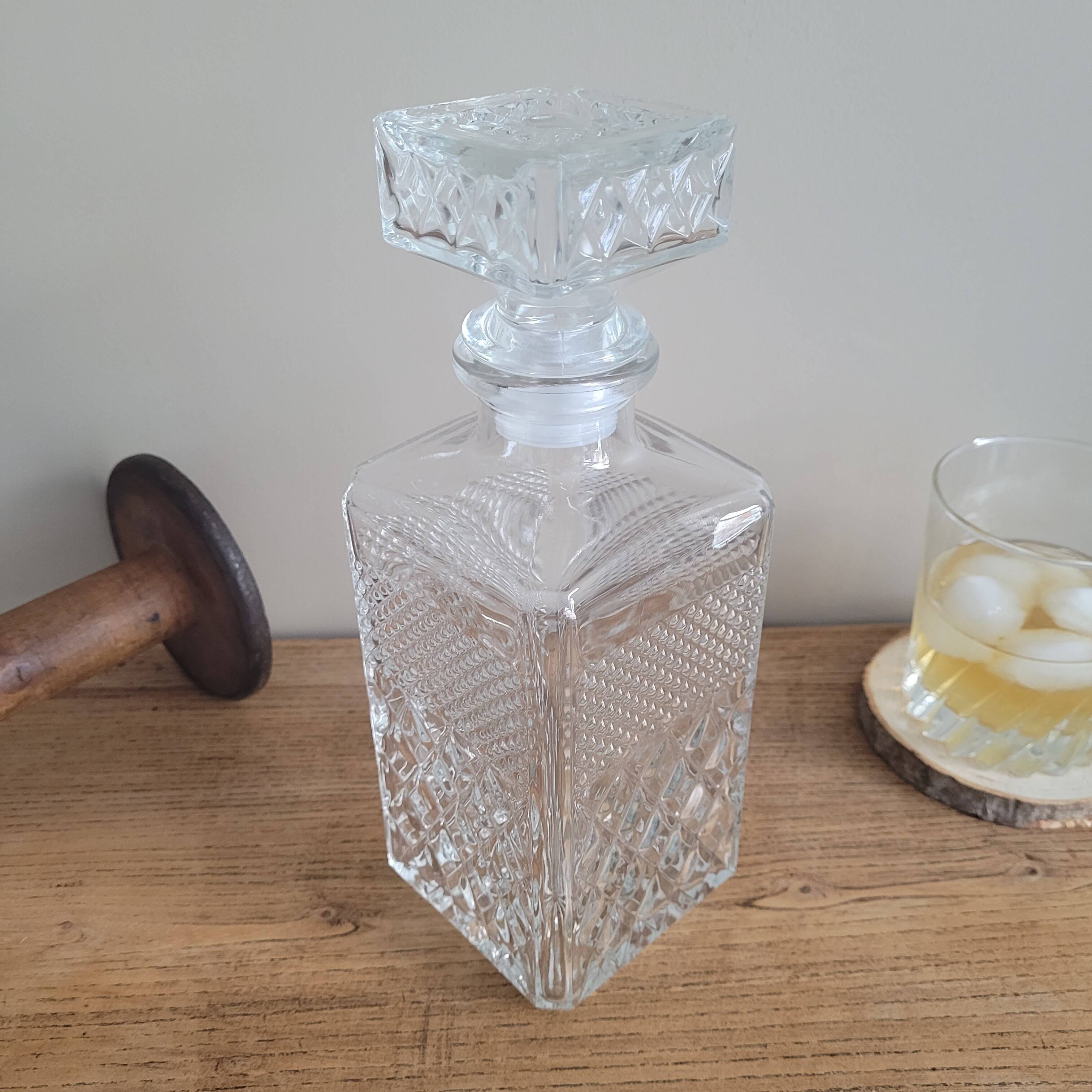 La Redoute x Selency whiskey decanter 04