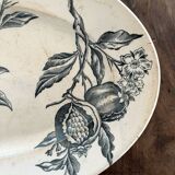 Plat ovale décor fruits en terre de fer de Grigny