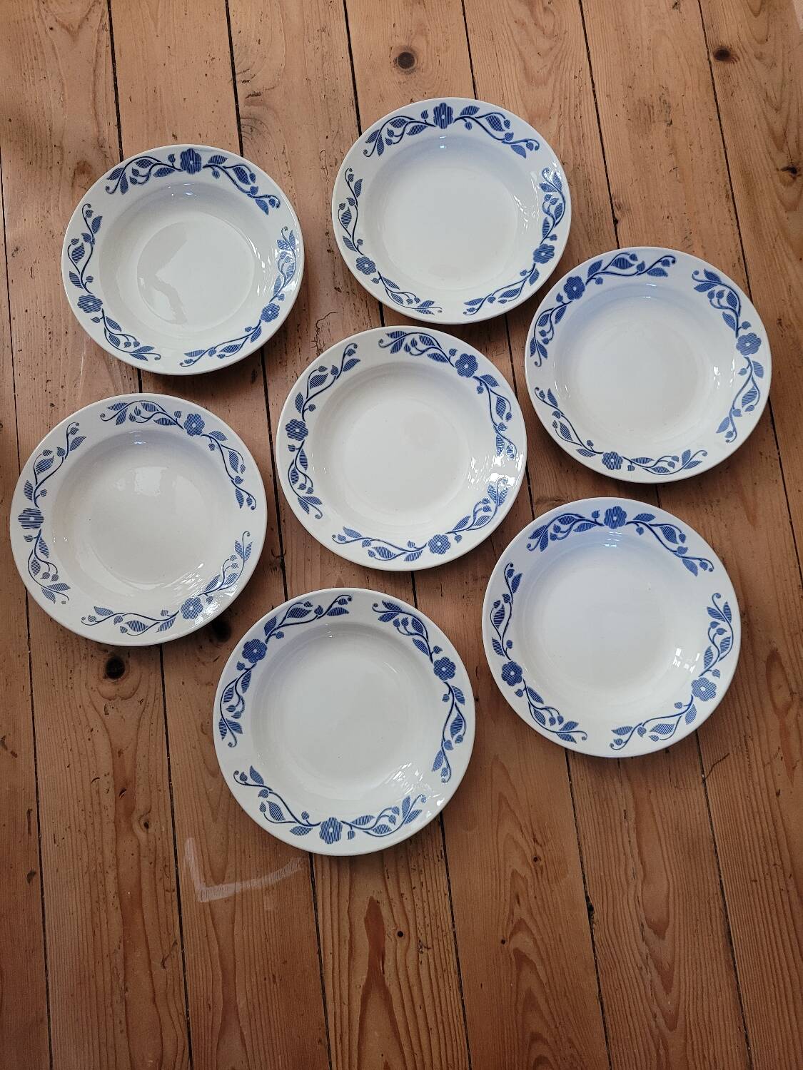 Set of 7 floral pattern soup plates ЗиК