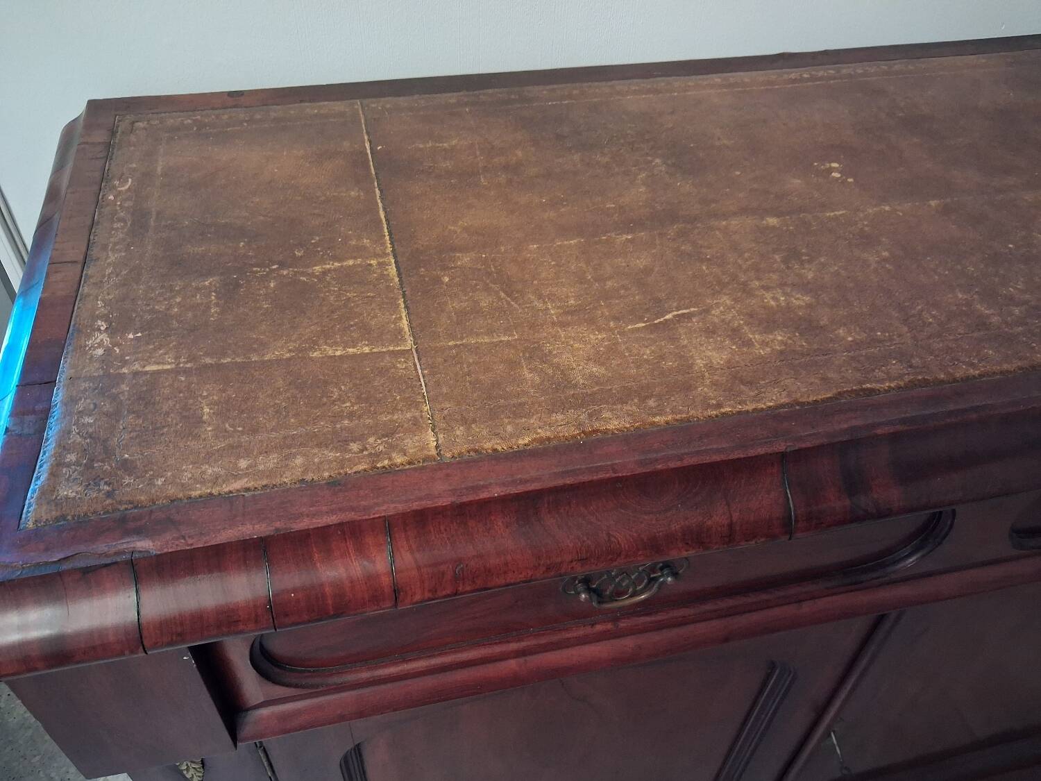 English buffet in mahogany