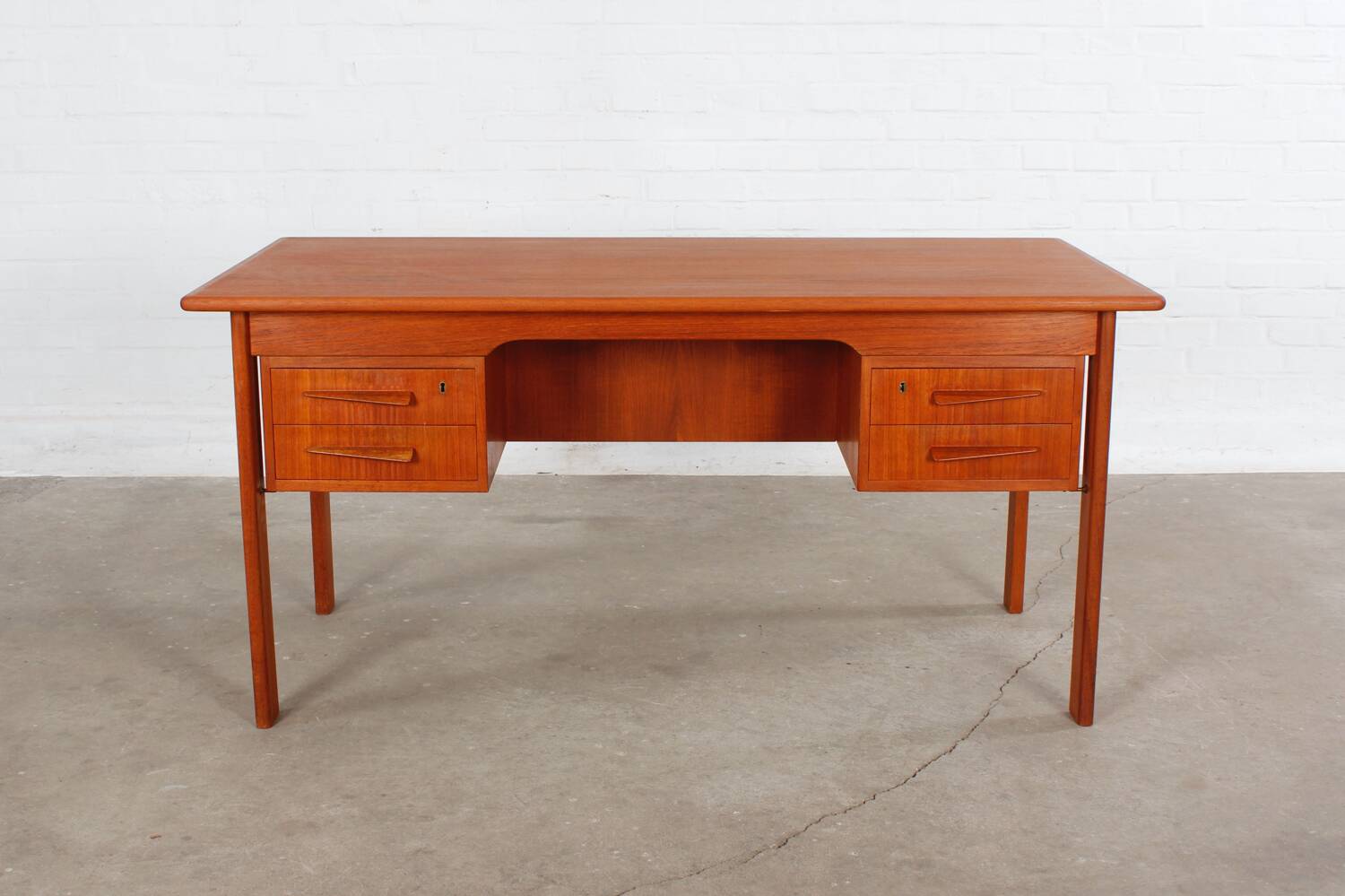 Vintage Teak Schreibtisch Desk Mid Century Danish Design 60er