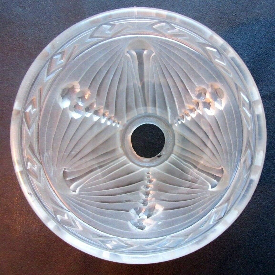 Tulip Art Deco, opaque glass by Schneider France