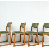 Set of 4 Self sled chairs