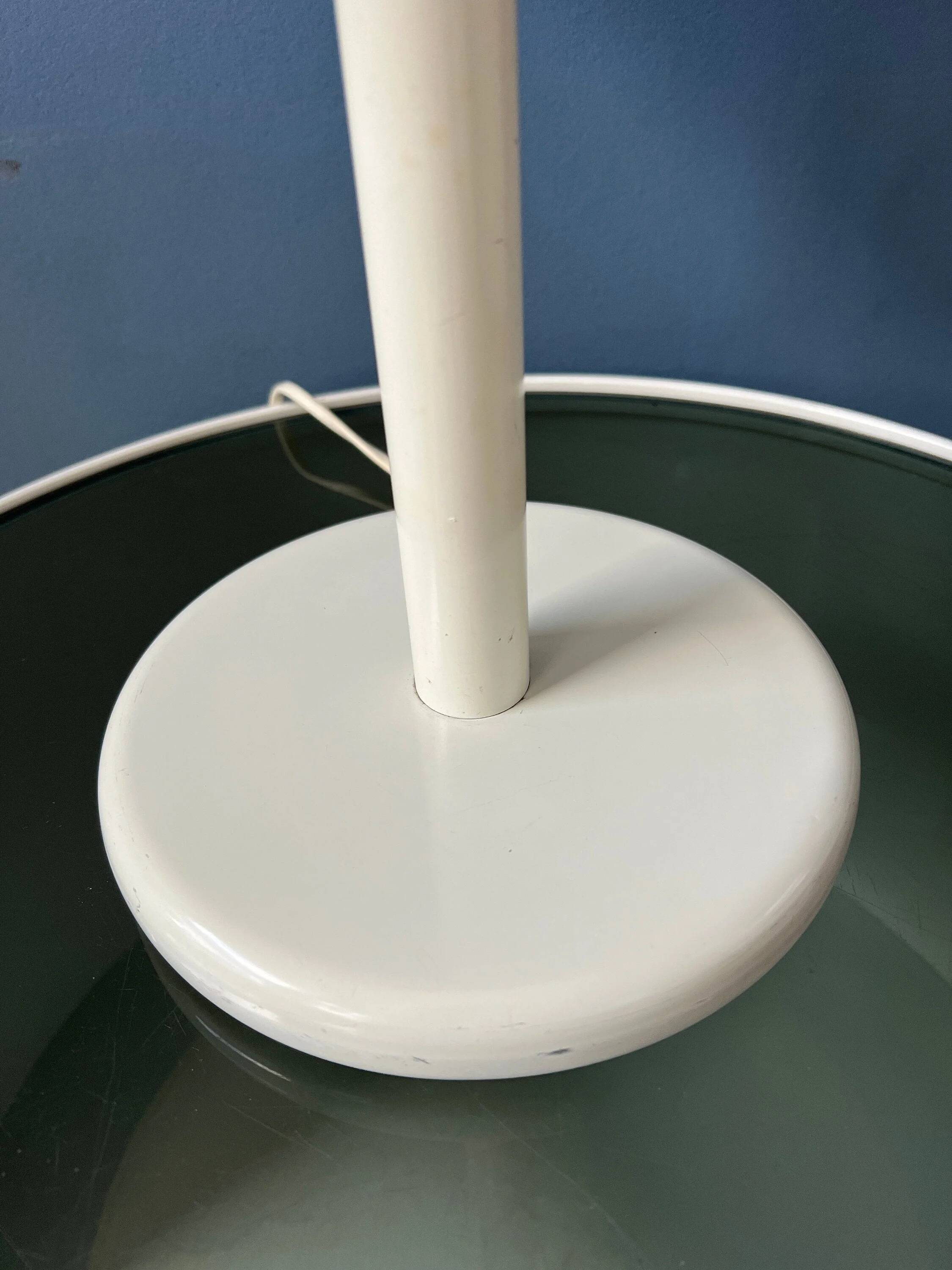 White Mid-Century Dijkstra mushroom table lamp