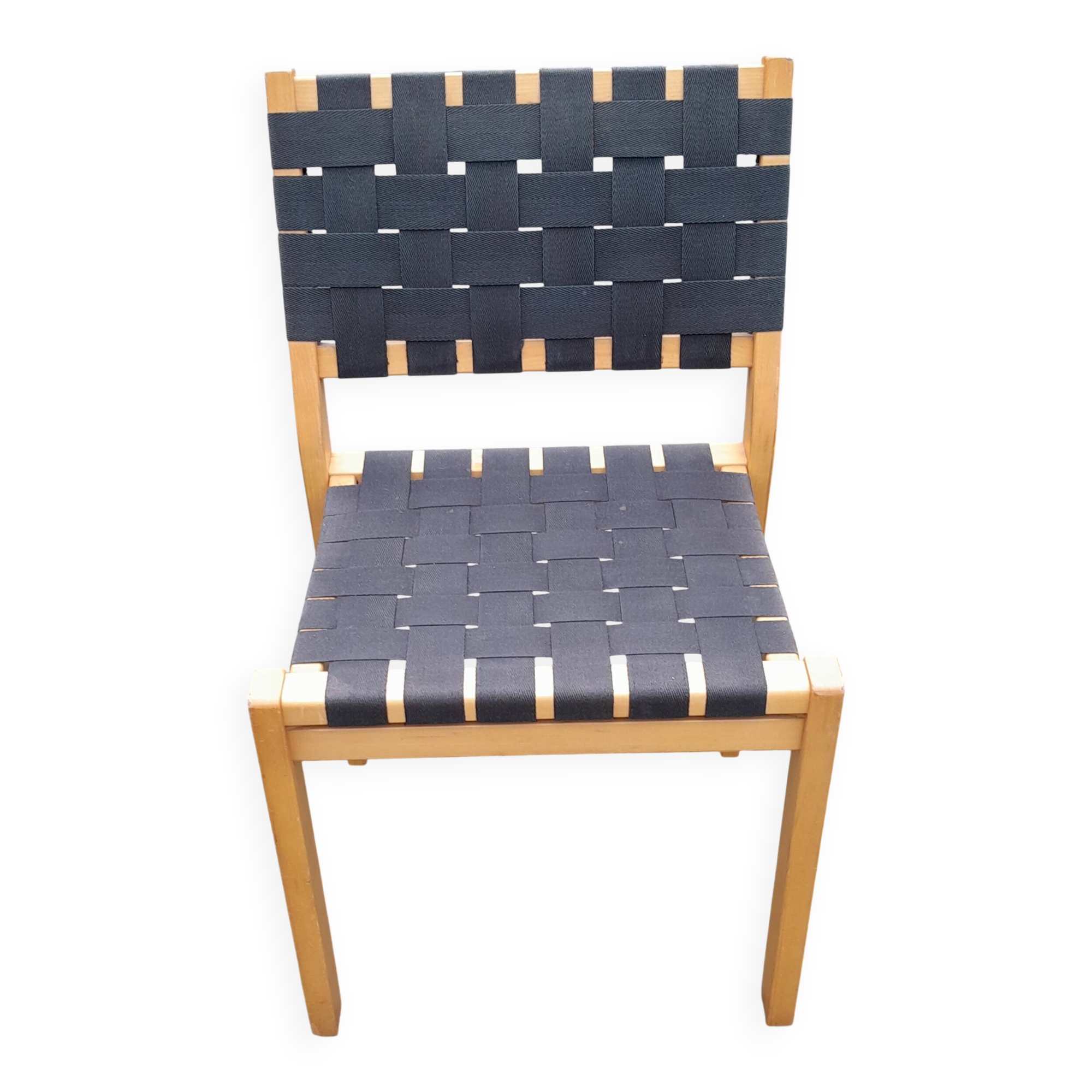 chaise alvar aalto modele 611 pour artec