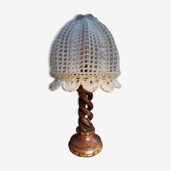 Solid wood lamp turn and cotton crochet day offal 1960/70
