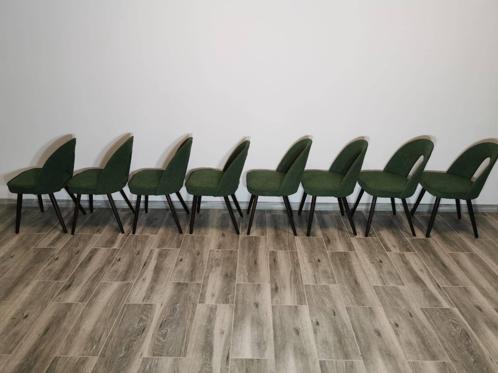 Chaises de salle à manger par Antonin Suman, 1960s, Set de 8