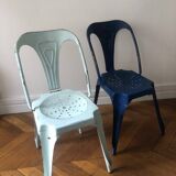Paire de chaises Multipl's par Joseph Mathieu