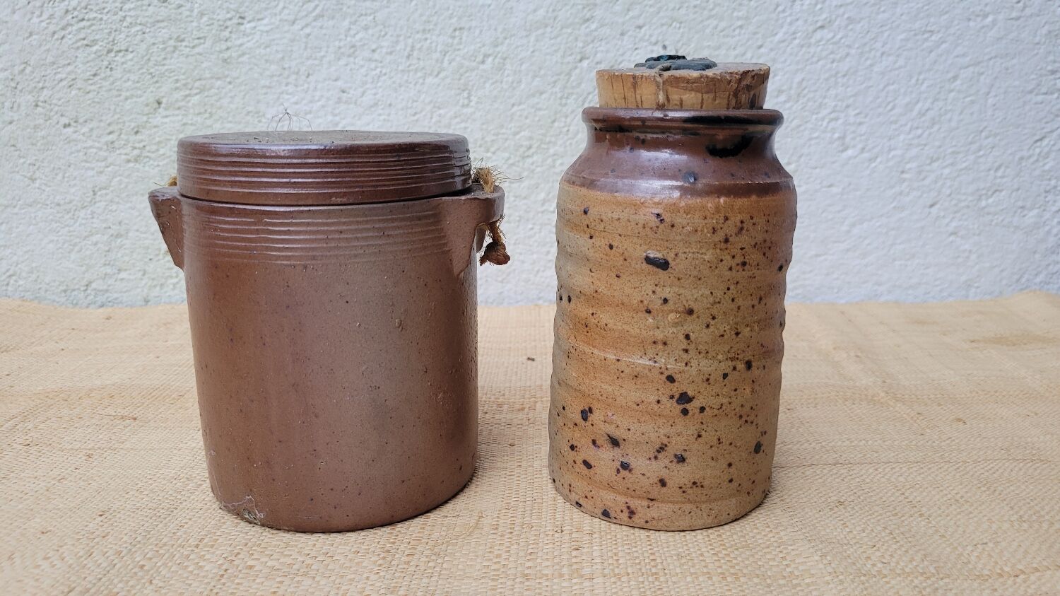Jars in grès