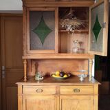 Vaisselier 2 corps en bois et vitraux