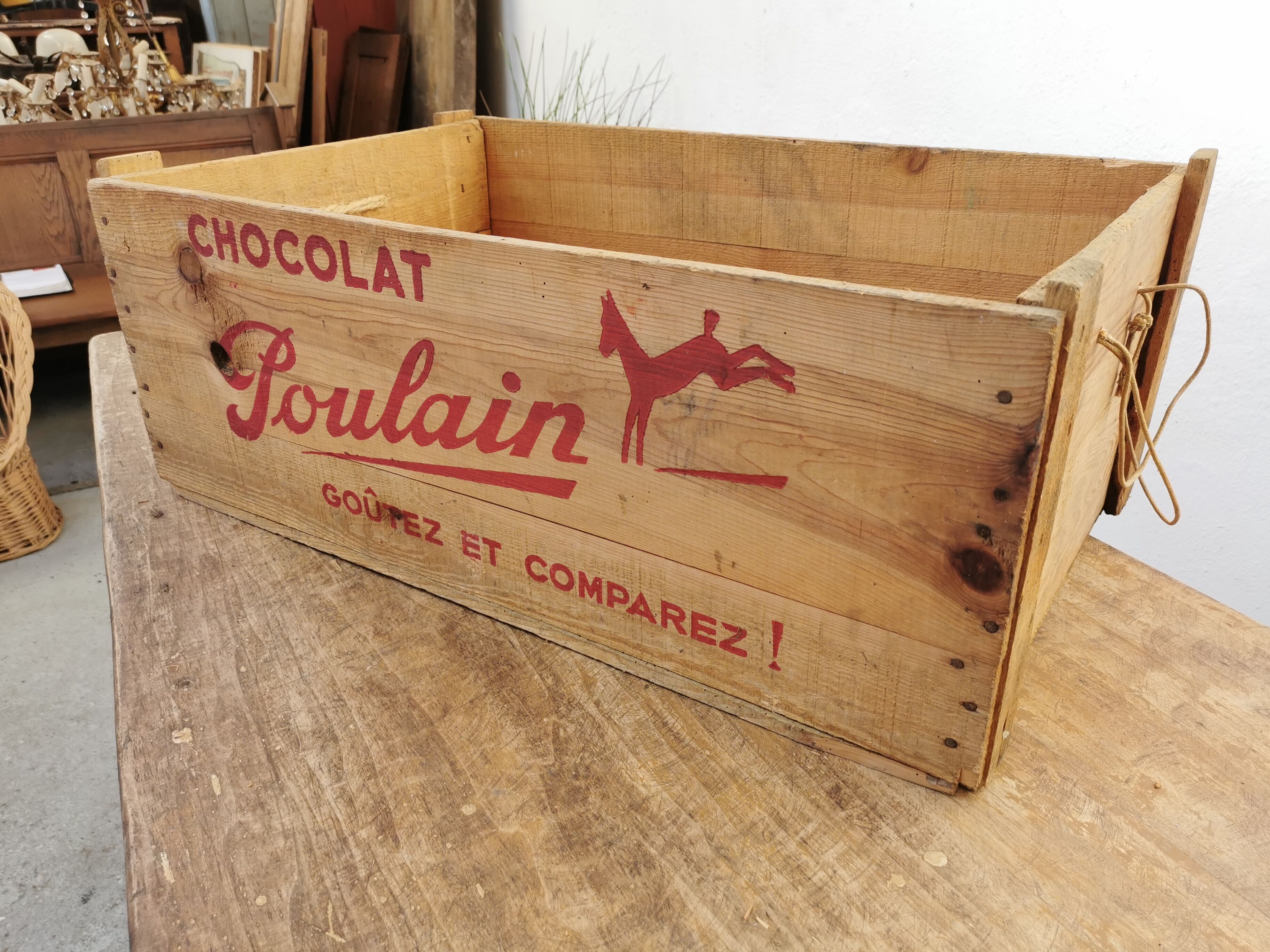 Vintage wooden box Chocolat Poulain