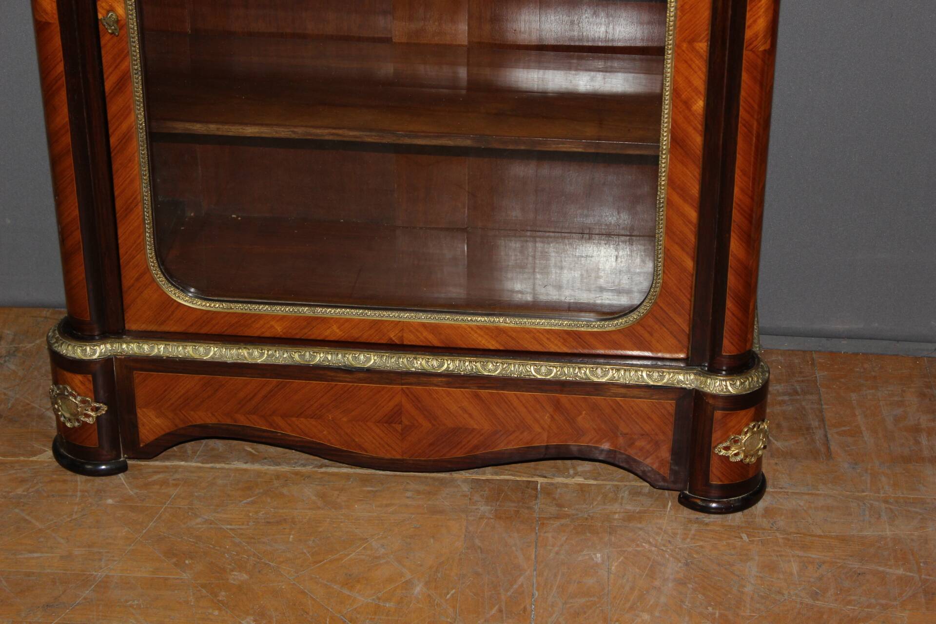 Napoleon III display cabinet in marquetry circa 1880