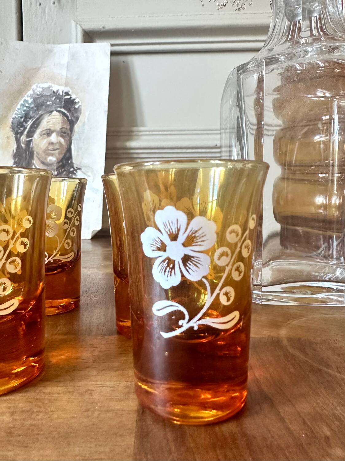 Set of 6 vintage liqueur glasses