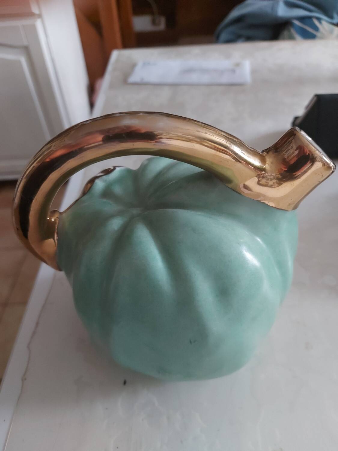 Apple-shaped liqueur pourer signed