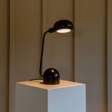 Black metal adjustable desk lamp, postmodern Memphis style, Italian 1980s design, swivel head