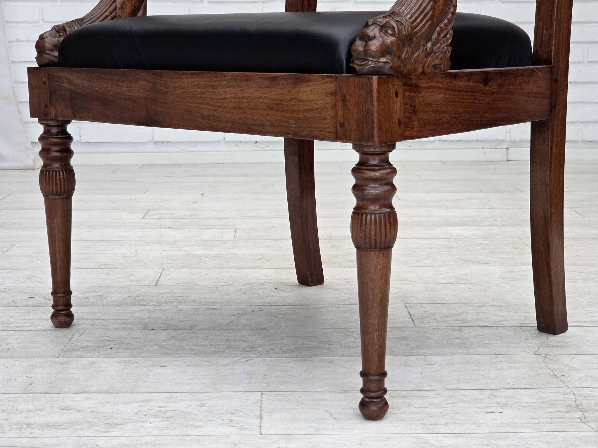 1920-30s, set of 2 armchairs, design after Georges Jacob, carved teak wood.