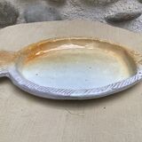 Fish dish in glazed soil
