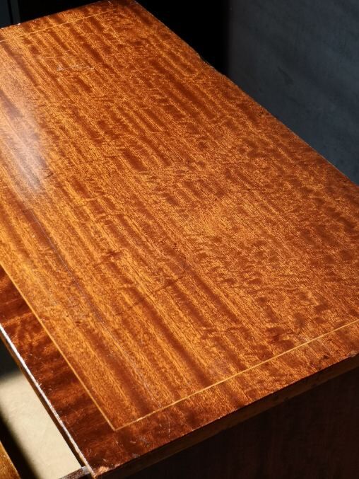 English mahogany chest of drawers 1960/1970