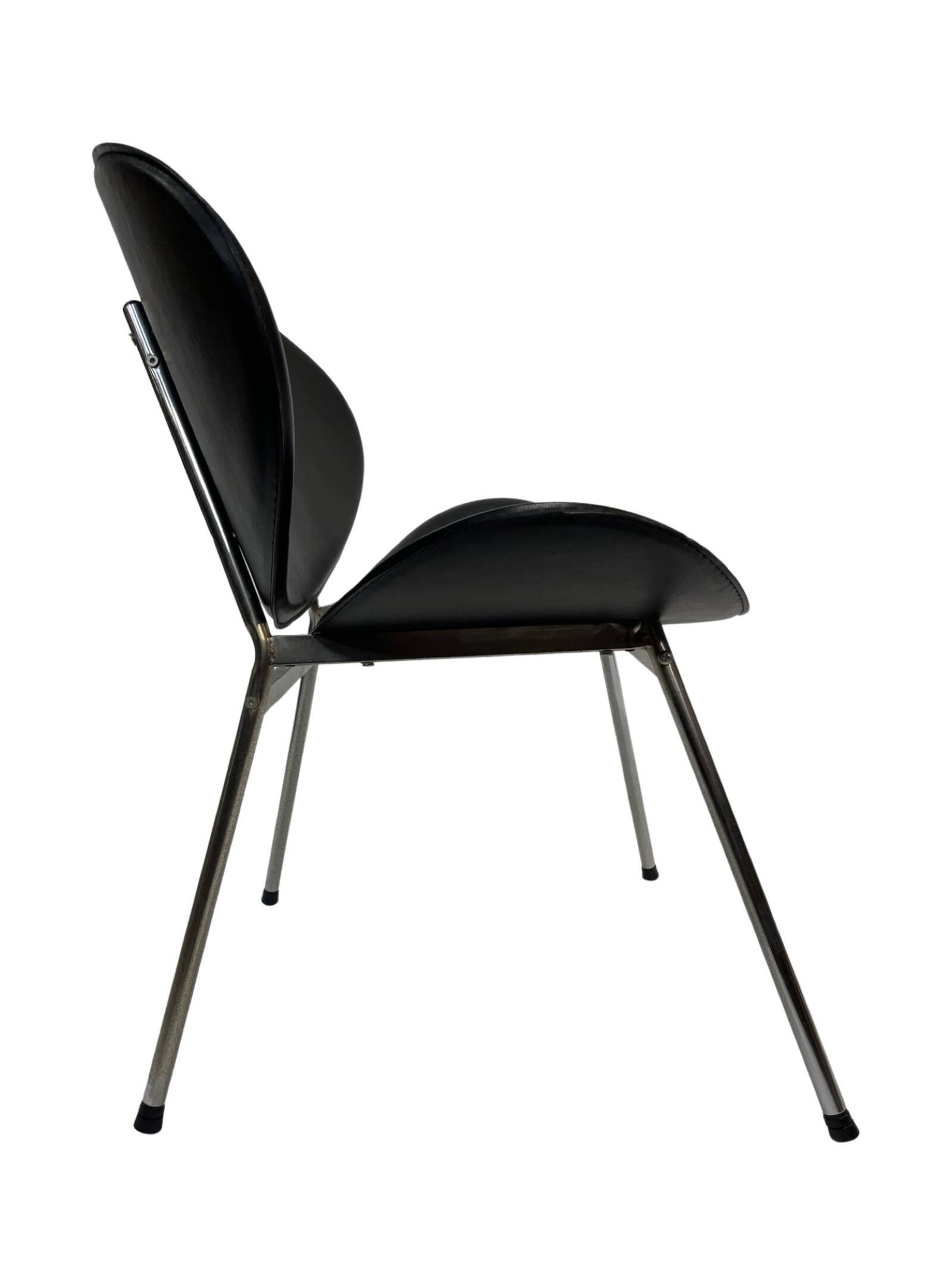 Vintage dining chairs set of four Italy 1990's Design in Black