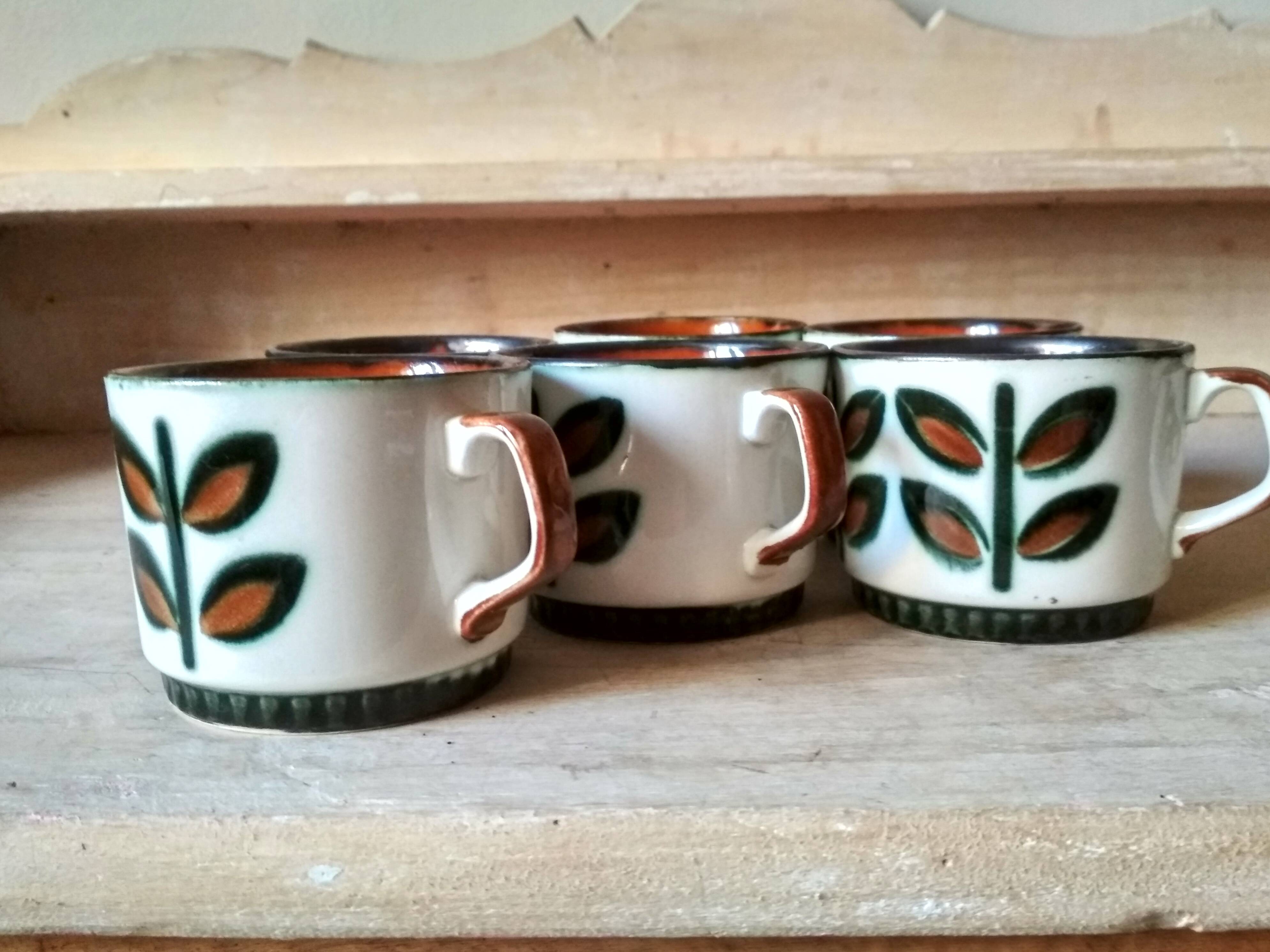 Set of 6 tea or coffee cups, ceramic Boch series Rambouillet in the 1960