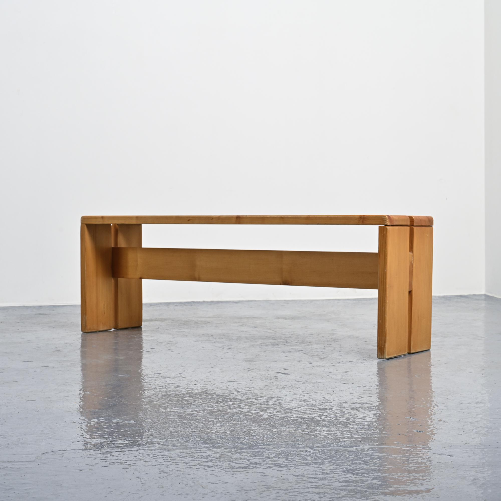 Banc en pin massif, Les Arcs, circa 1973