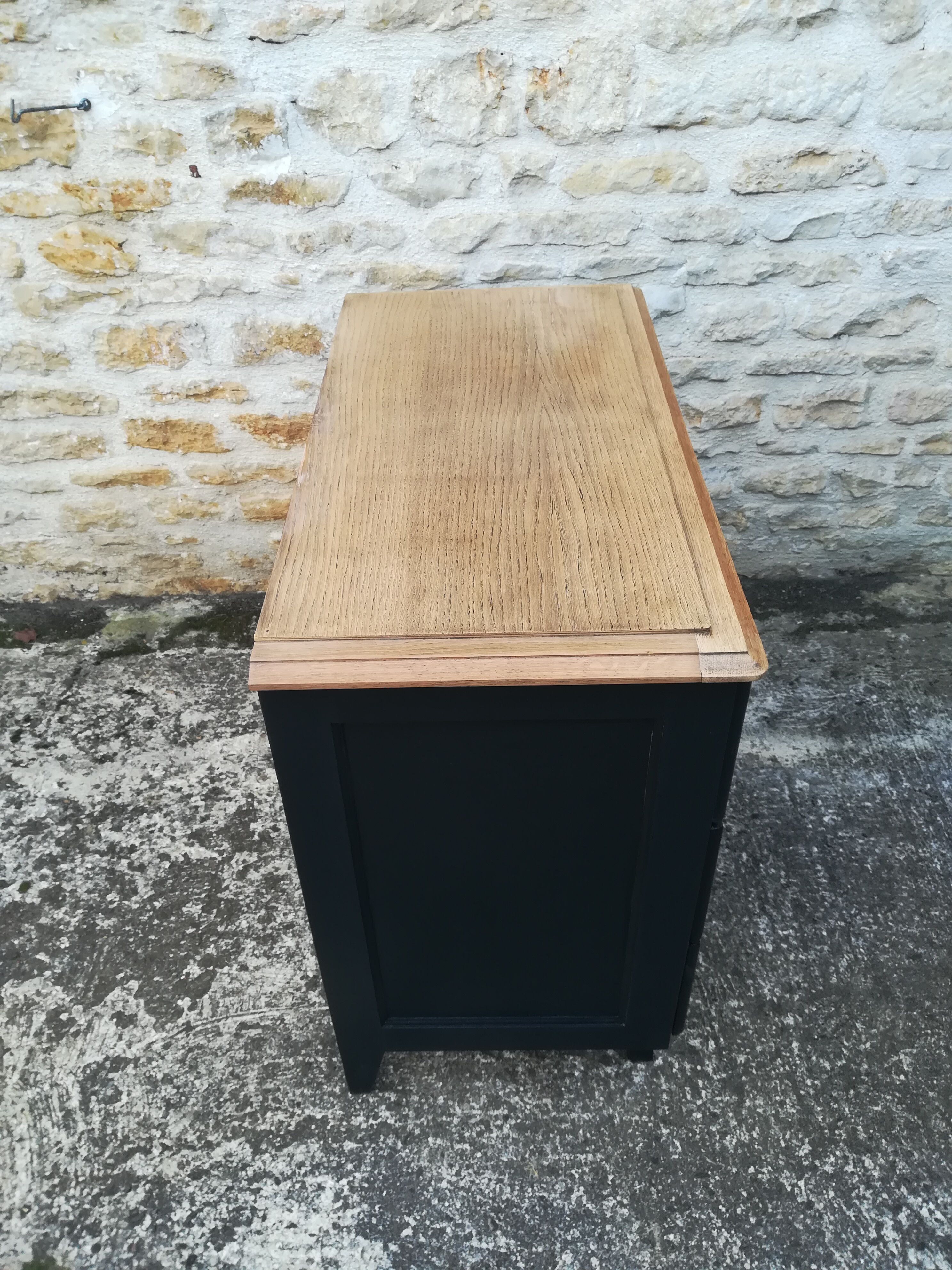 Vintage chest of drawers