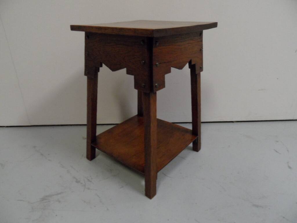 Antique oak piede stalle