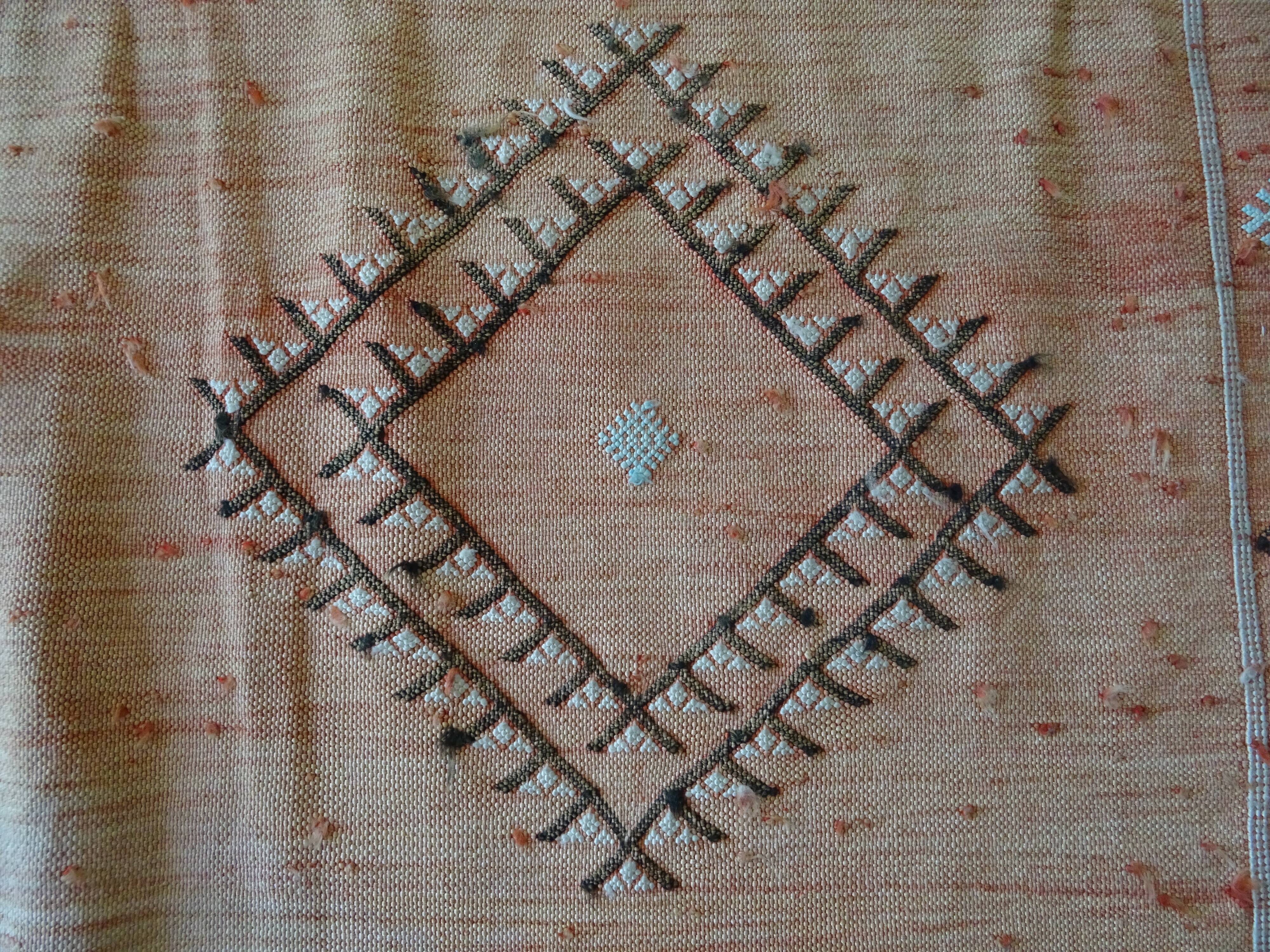 Berber carpet sabra Morocco plant fibers around 1930