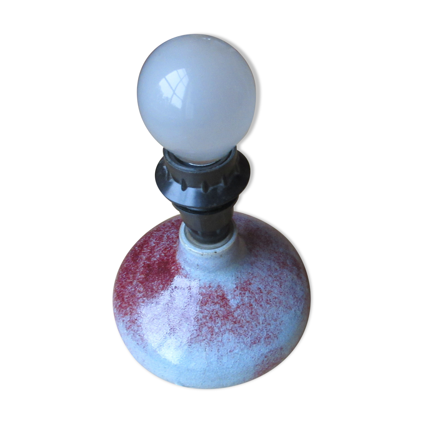 Grey sandstone lamp foot and wine lie