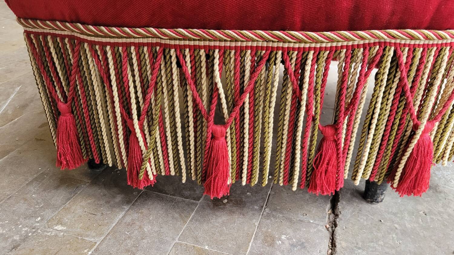 Velvet corner toad armchair, Napoleon III period