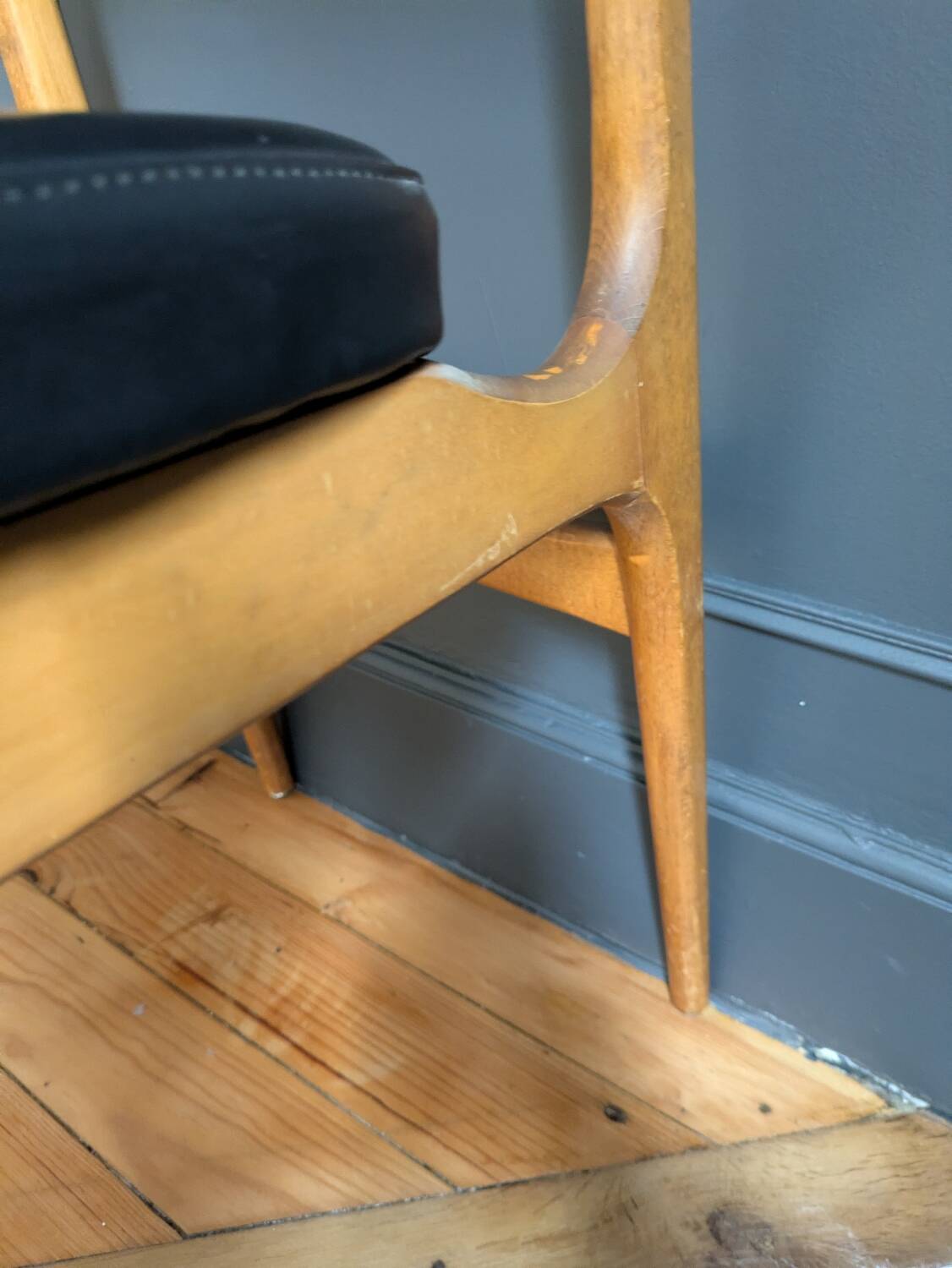 Set of Stella chairs