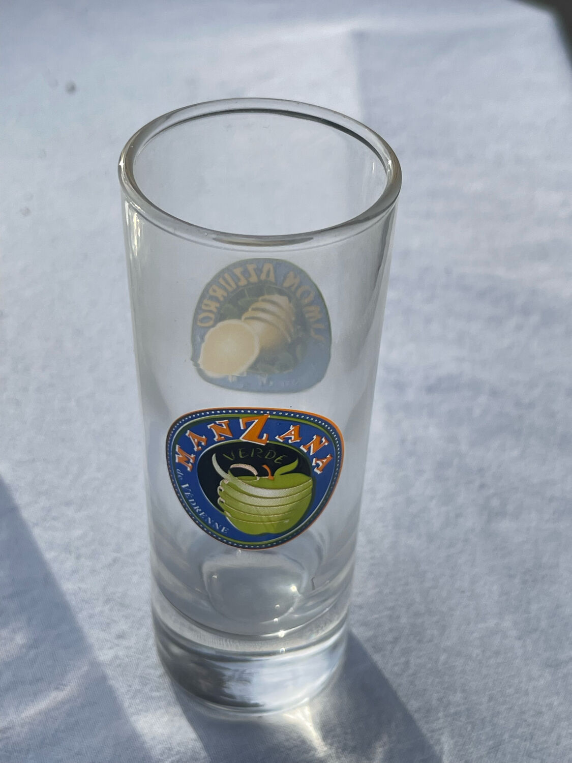 5 glasses with Limoncello and Manzana