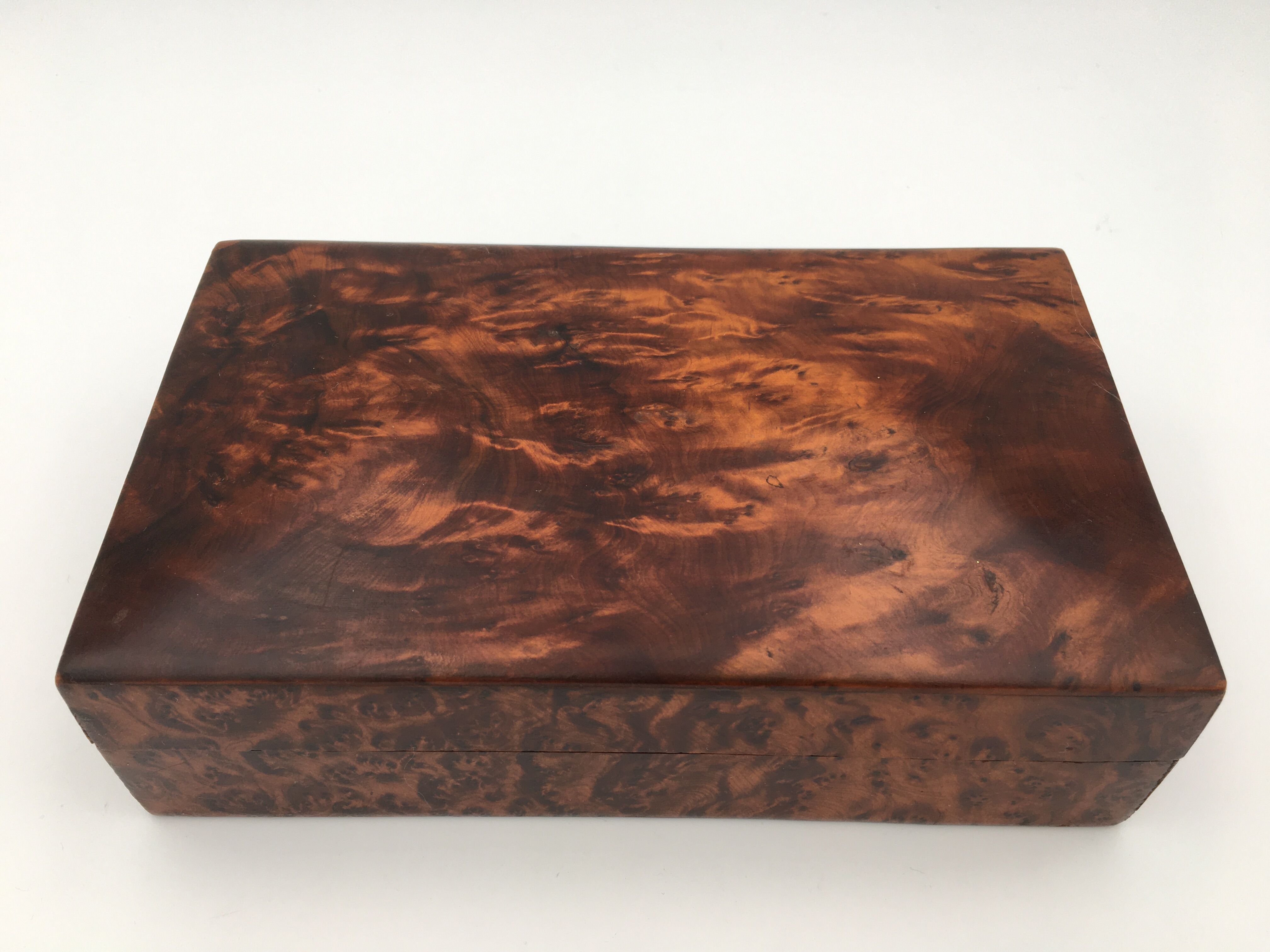 Ancient box, walnut magnifying glass box, early 20th century