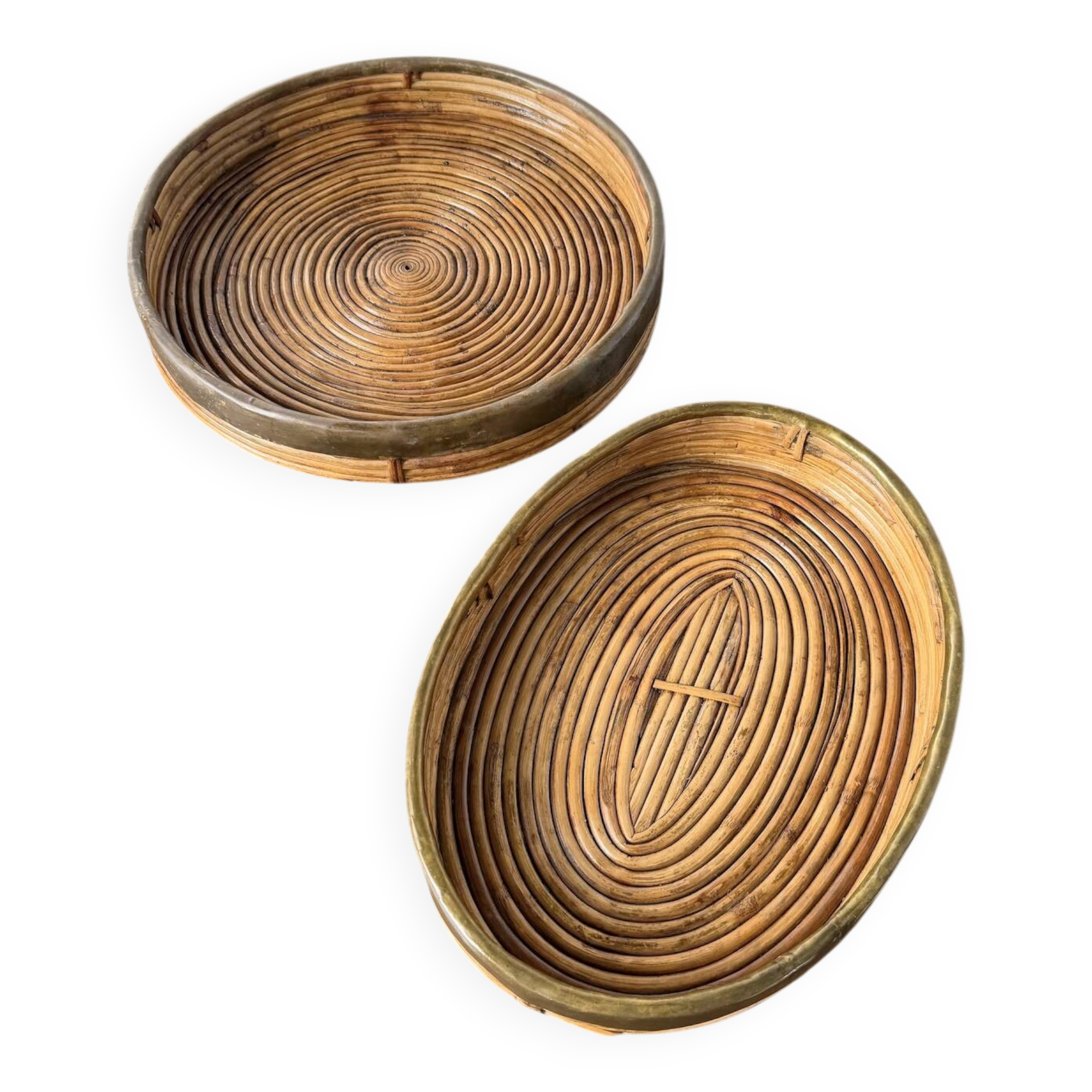 Round rattan and brass trays 1970 by Gabriella Crespi