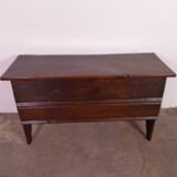 Petit coffre en bois antique en chêne