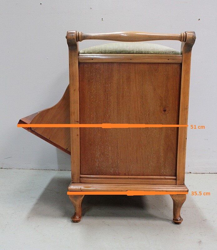 Stool, magazine rack 1900/1920