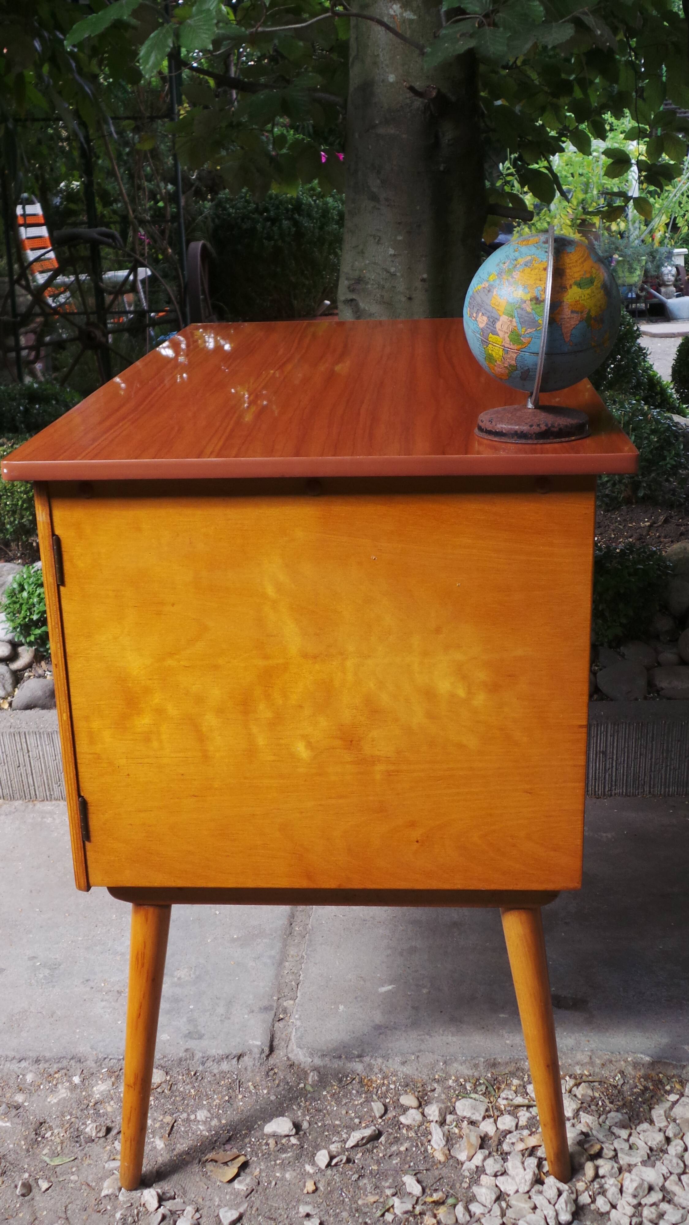 Desk feet compass baumann